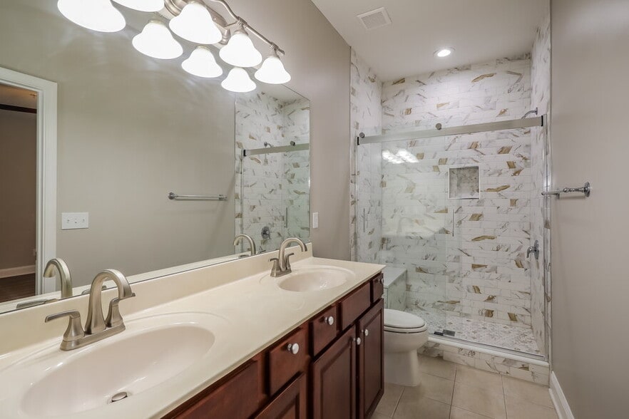 Building Photo - 4550 Capital Dome Dr