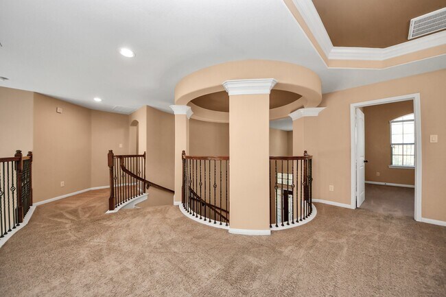 Building Photo - 9427 Sapphire Bay Ln