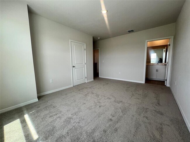 Building Photo - 2613 Fetlock Run