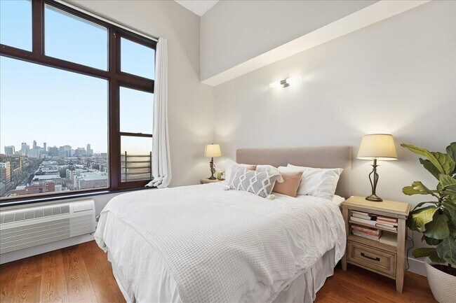 Building Photo - 1500 Hudson St