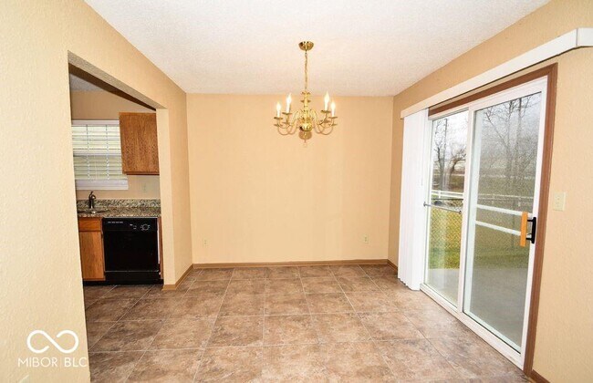 Building Photo - 10325 Liverpool Way