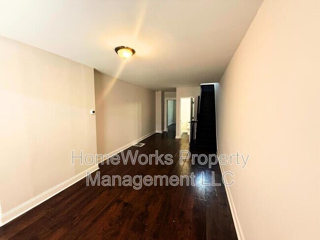 Building Photo - 5 S Conkling St