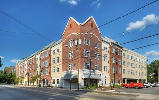 Building Photo - The Monarch at Plainfield