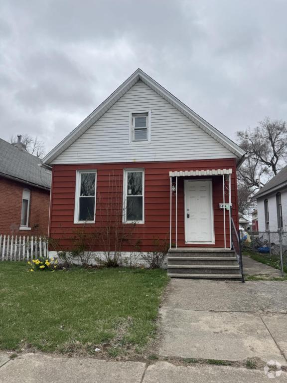 Building Photo - 341 Nussbaum Ave