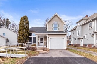 Building Photo - 1157 Genesee St