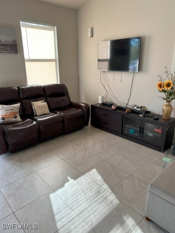 Building Photo - 2861 Tropicana Blvd