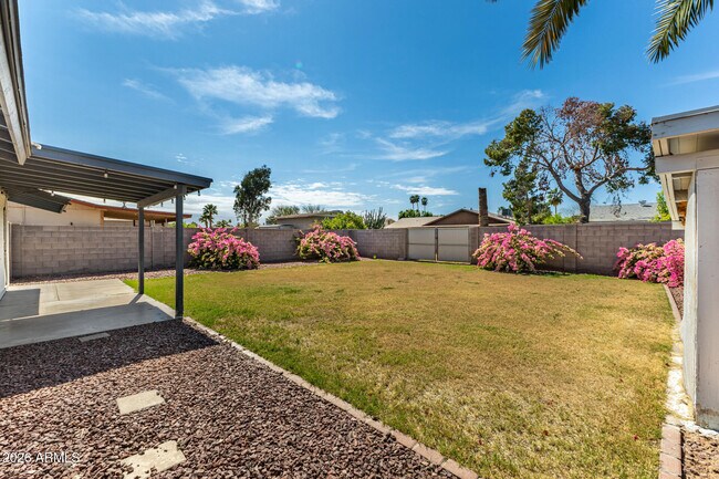 Building Photo - 2396 N Central Dr