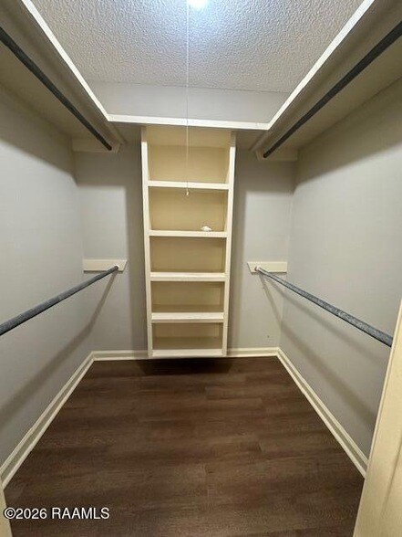 Building Photo - 107 S College Rd