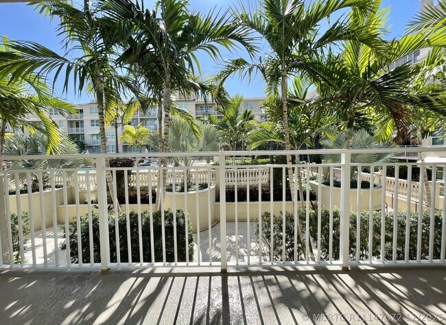 Building Photo - 99 SE Mizner Blvd