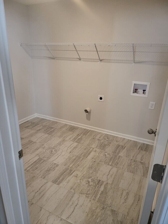 Building Photo - 505 Wymond Ct