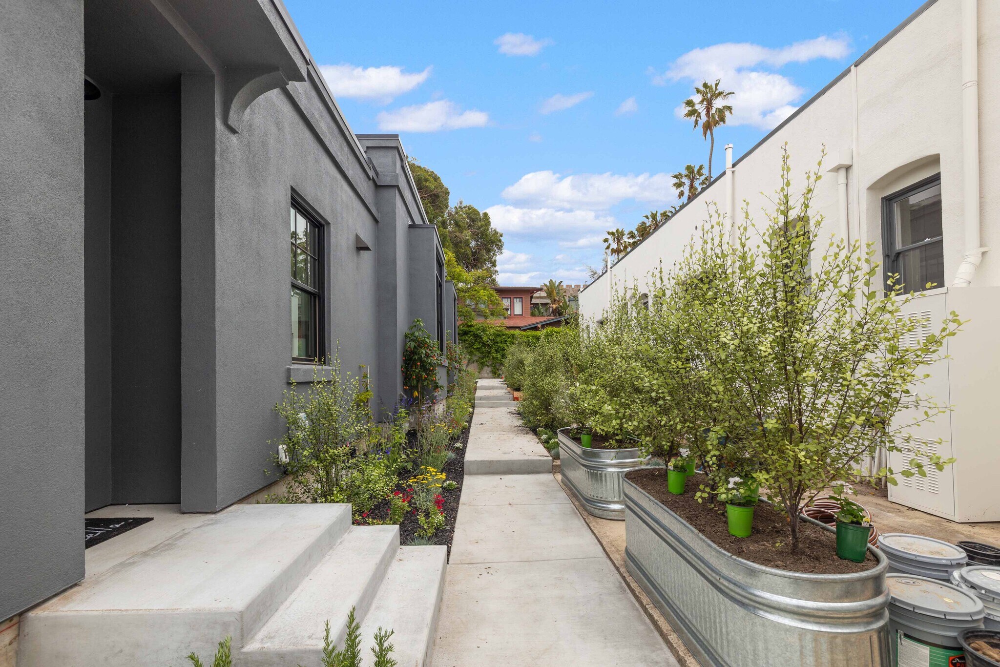 Building Photo - 603 Garnet St