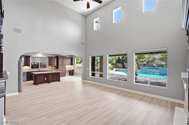Building Photo - 12025 Malva Pl