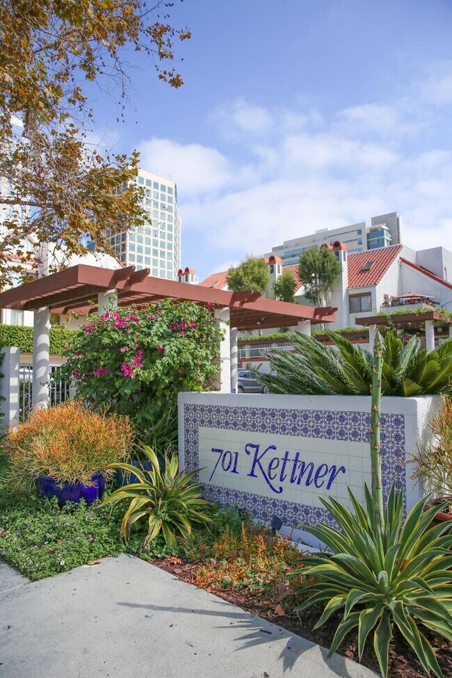 Building Photo - 701 Kettner Blvd