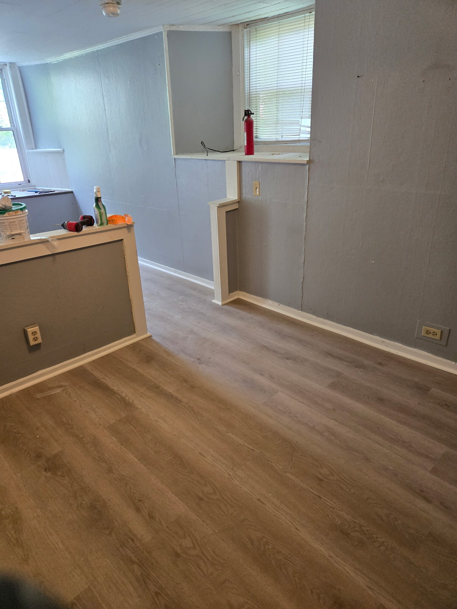 Building Photo - 454 Colchester Ave