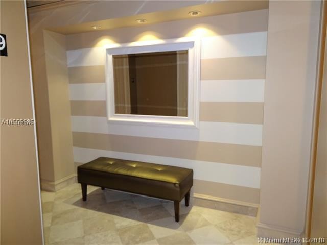 Building Photo - 7330 Ocean Terrace