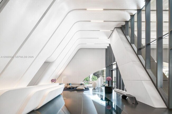 Building Photo - 1000 Biscayne Blvd