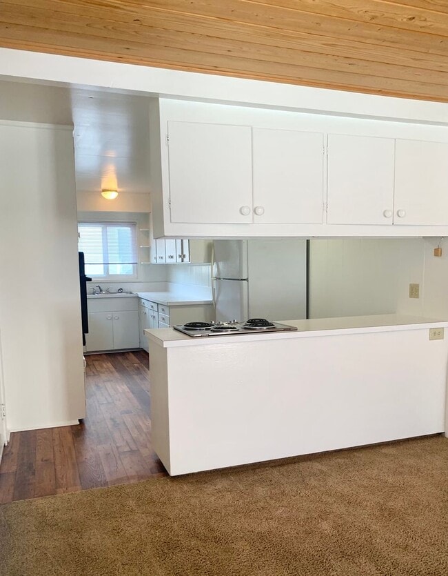 Building Photo - Del Playa Mountain Side - Ocean, Island and Sunset Views (Managed by: EIPM, Inc.)