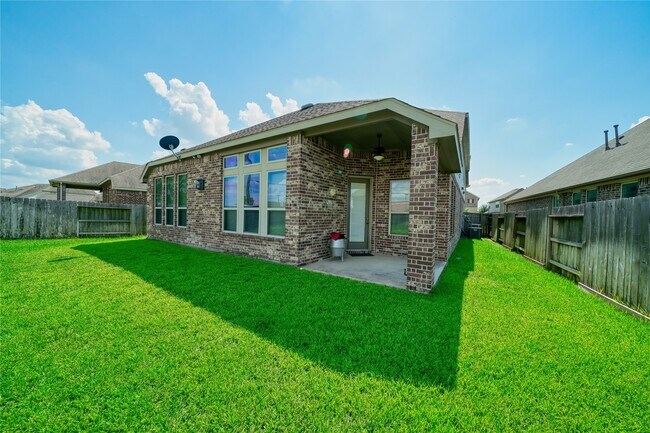 Building Photo - 10818 Gates Randal Ct