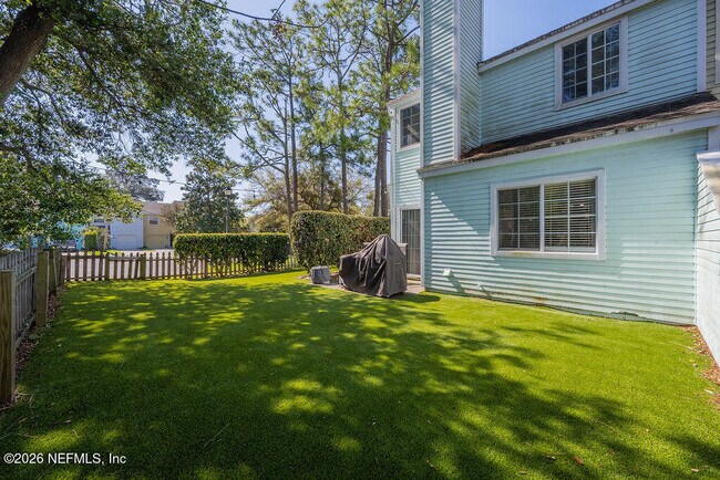 Building Photo - 127 Sand Castle Way