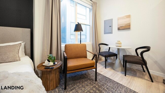 Building Photo - 3022 Zuni St