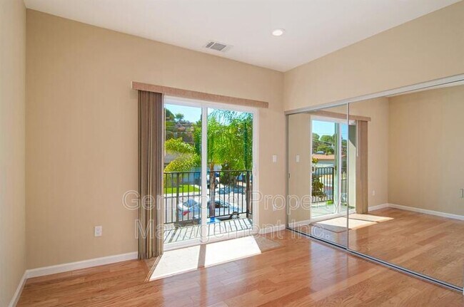 Building Photo - 5385 Brockbank Pl