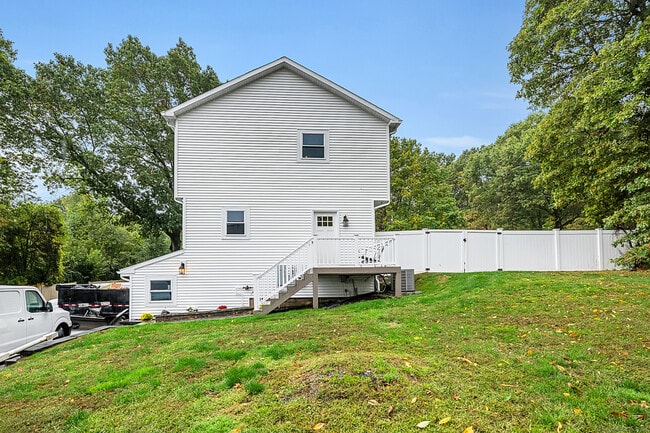 Building Photo - 46 West St