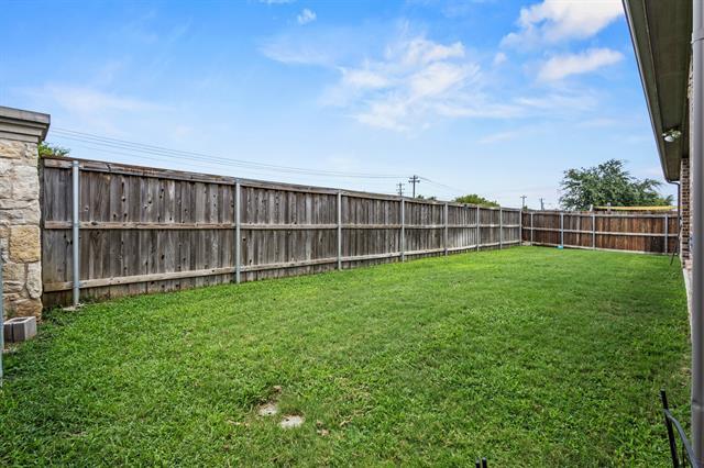 Building Photo - 3406 Woodford Dr