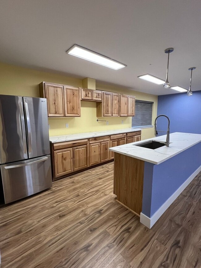 Building Photo - 1BED1BATH - Spacious Country Living in the City - BONUS ROOM, MINI SPLIT AC, PRIVATE PARKING, FEN...