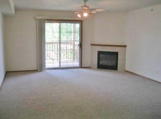 Building Photo - 445 Kimberlite St