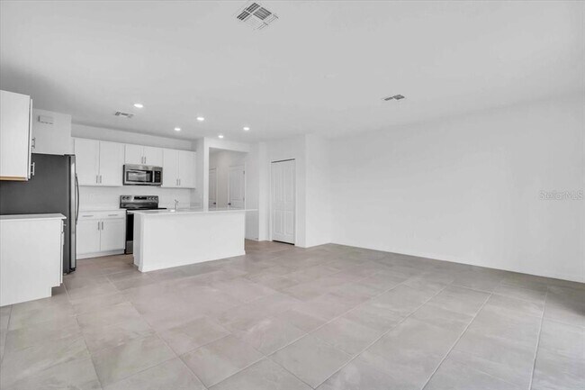 Building Photo - 14267 Lilac Sky Ter