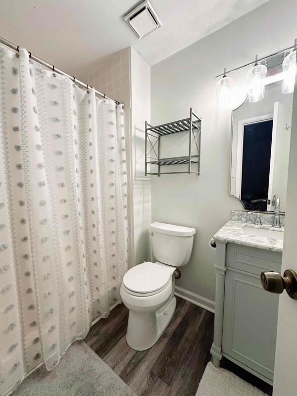 Building Photo - 1307 Petrell Dr