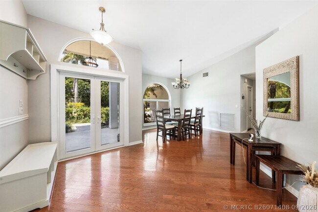 Building Photo - 14463 SW 16th Ct