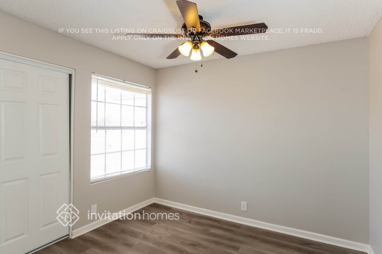 Building Photo - 5657 W Mescal St