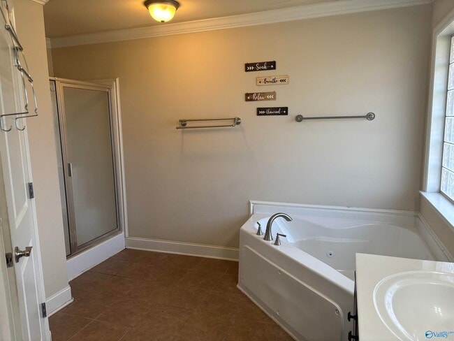 Building Photo - 29831 NW Crockett Run Ln