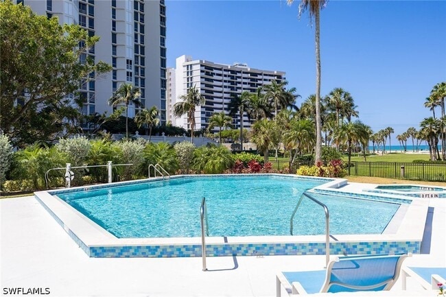 Building Photo - 4031 Gulf Shore Blvd N