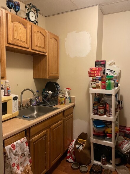 Primary Photo - 194 Bennington St