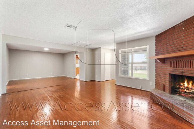 Building Photo - 4 br, 2 bath House - 4108 Agate St