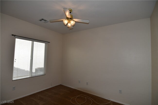 Building Photo - 3617 Kittiwake Rd