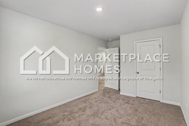 Building Photo - 274 Oakwood Dr NW