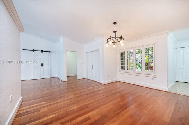 Building Photo - 405 SW 198th Terrace