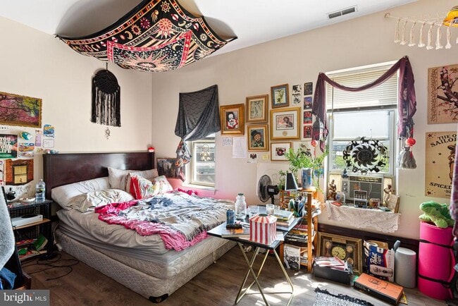 Building Photo - 1910 N 17th St