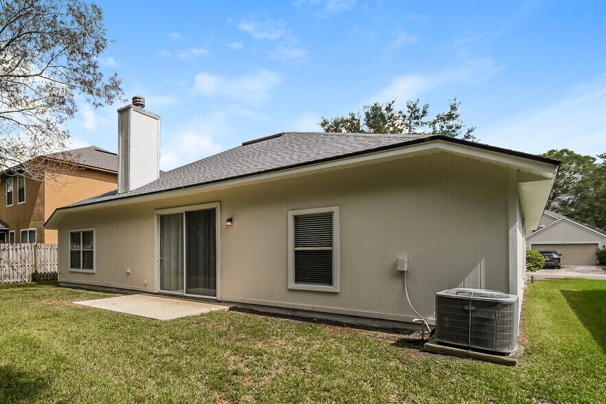 Building Photo - 2348 Cherokee Cove Trail