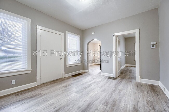 Building Photo - 5701 Anderson Ave