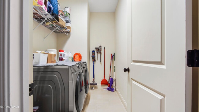 Building Photo - 3825 Cedar Park Dr