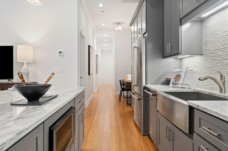 Building Photo - 1050 S Aberdeen St