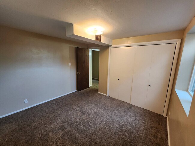 Building Photo - 2618 N Prospect St