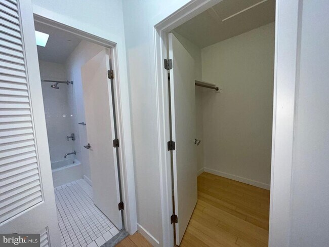 Building Photo - 190 Witherspoon St