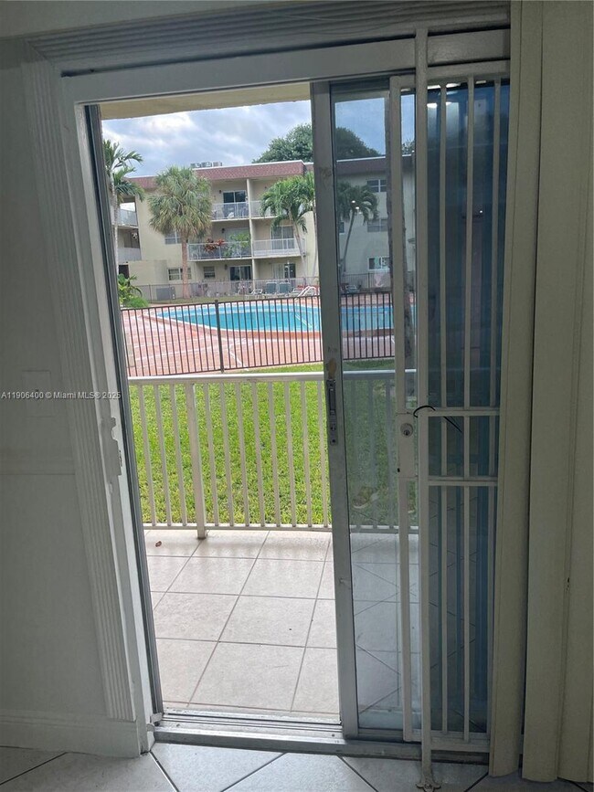 Building Photo - 7505 SW 82nd St