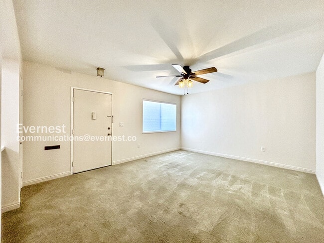 Building Photo - 27221 Sun City Blvd