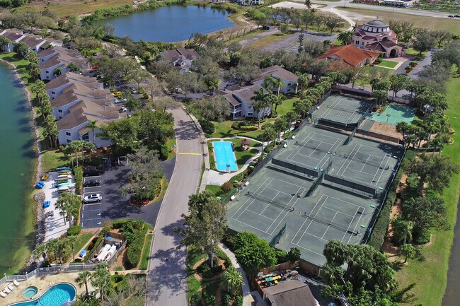 Building Photo - 2820 Citrus Lake Dr